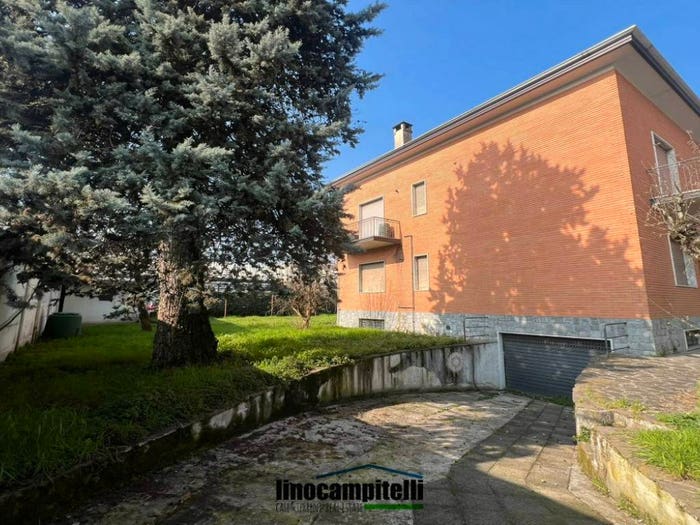 Casa con 5 locali in vendita in Zona Industriale, Cernusco sul Naviglio
