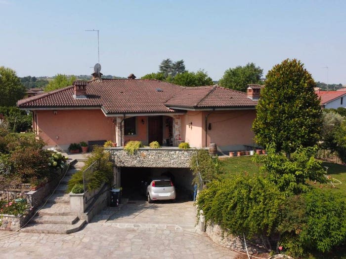 Casa con 5 locali in vendita in Via Circonvallazione, Viguzzolo