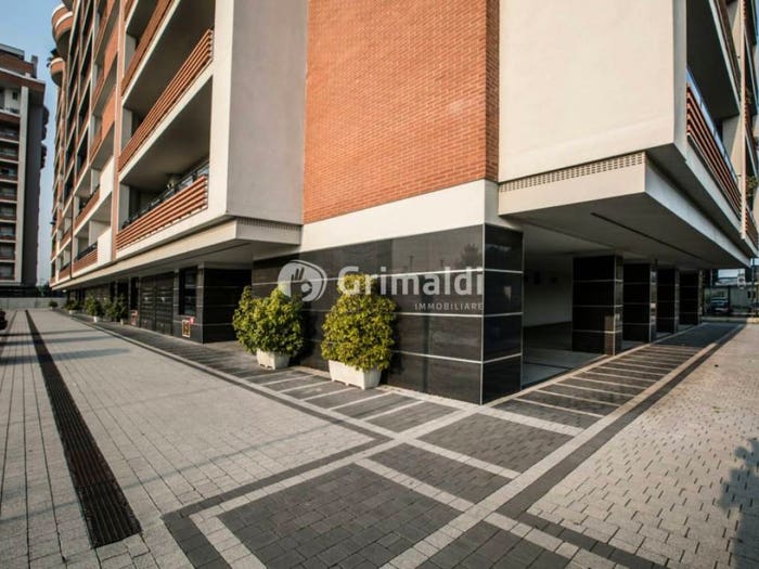 Casa trilocale in vendita in Via Martiri delle Foibe, Pelucca Villaggio Falck, Sesto San Giovanni