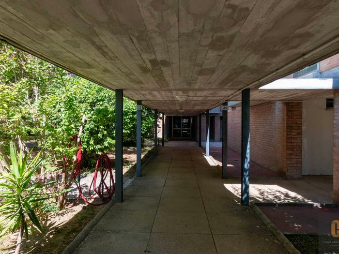 Appartamento con 6 locali in vendita in Via Giuseppe Massarenti, Centro, Budrio