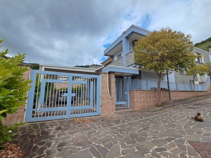 Casa con 5 locali in vendita in Via Giuseppe Verli Traversa, Airola
