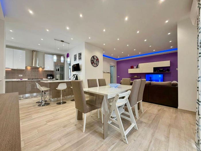 Appartamento con 5 locali in vendita in Via Fratelli Gualandi, Fortini, Firenze