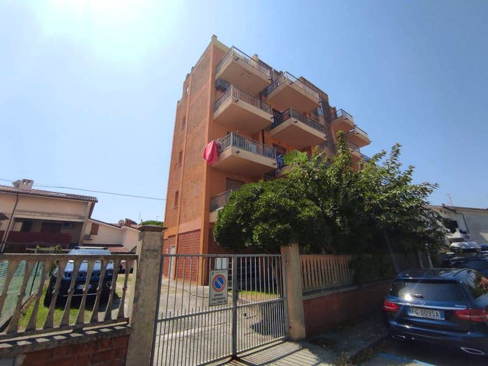 Appartamento trilocale in vendita in Via Cima Brenta, Lido degli Scacchi Lido di Pomposa, Comacchio