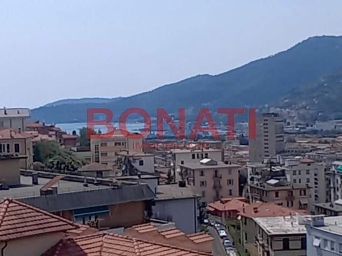 Appartamento con 6 locali in vendita in Centro Storico, La Spezia