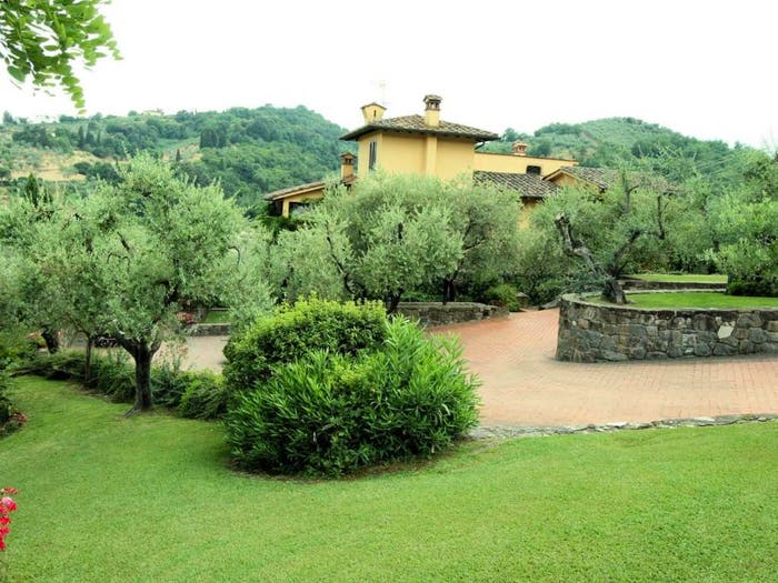 Casa con 6 locali in vendita in Via Cellini, Centro, Poggio a Caiano