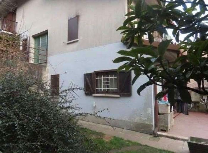 Appartamento trilocale in vendita in Via Massimo D'Azeglio, Centro, Ballabio