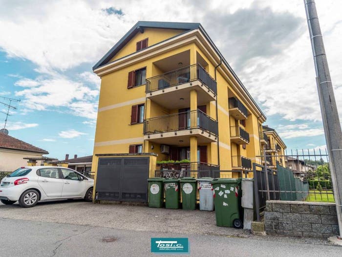 Appartamento trilocale in vendita in Via Vecchia, Centro, Borgomanero