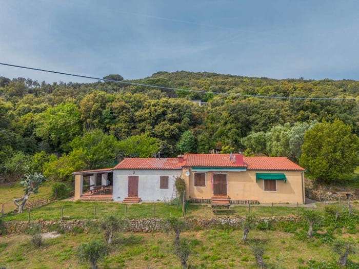 Casa con 6 locali in vendita in Località Fenicia, Marciana Marina