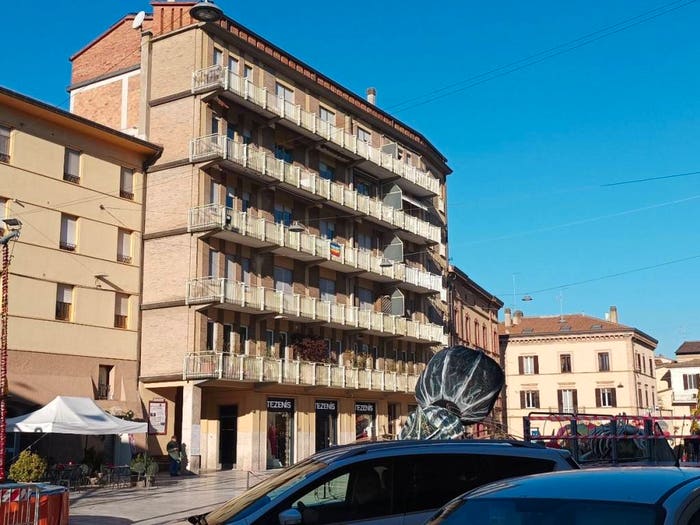 Appartamento bilocale in vendita in Piazza Giuseppe Mazzini, Bastia, Bastia Umbra