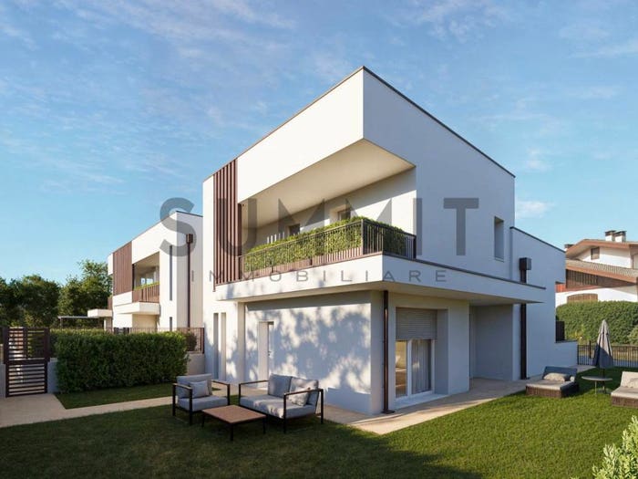 Casa quadrilocale in vendita in Centro, Schio