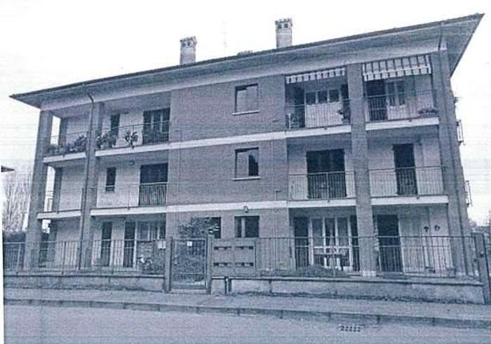 Appartamento trilocale in vendita in Via Ciapessoni, San Giovannino Pompieri, Pavia