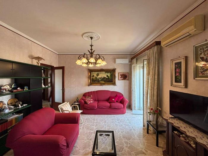 Appartamento quadrilocale in vendita in Via Masaniello, Rapisardi, Catania