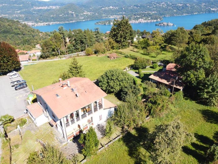Casa con 6 locali in vendita in Via Leonida Ferrari, Artò Centonara, Madonna del Sasso
