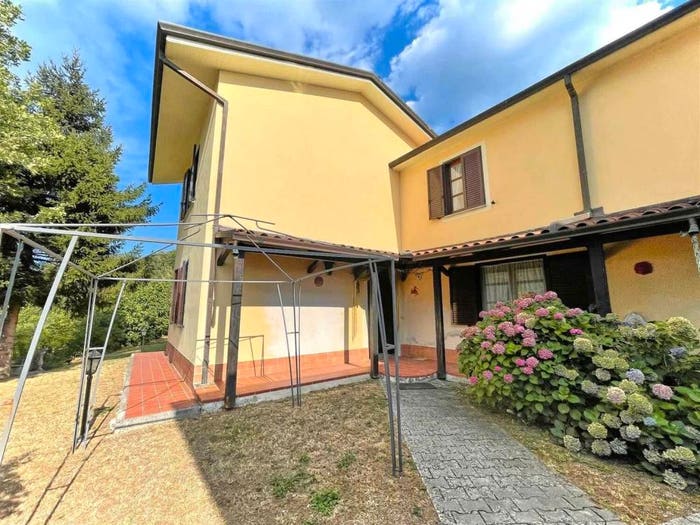 Casa con 6 locali in vendita in Centro, Aulla