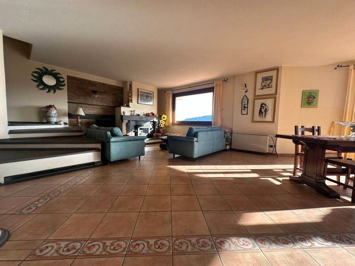 Casa con 5 locali in vendita in Traversa Via Verdi, Centro, Nuoro