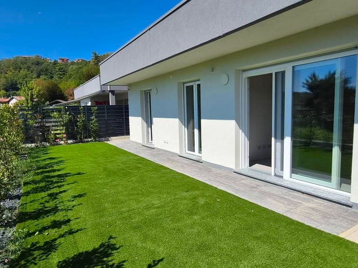 Casa trilocale in vendita in Via Stallone, Fornace, Uggiate con Ronago