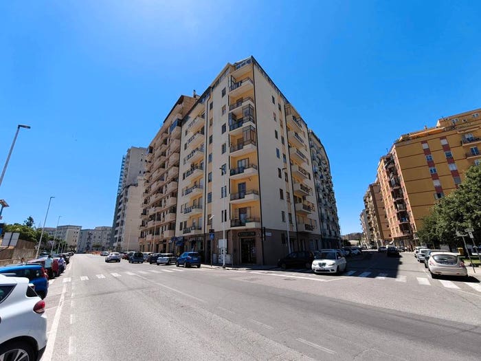 Casa trilocale in vendita in Via dei Donoratico, Piazza Giovanni XXIII, Cagliari