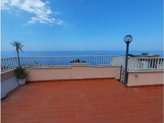 Appartamento con 5 locali in vendita in Via Belvedere, Centro, Bagnara Calabra