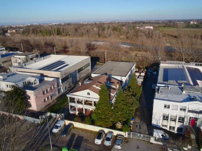Casa con 6 locali in vendita in Strada Martinella, Campus Gaione, Parma