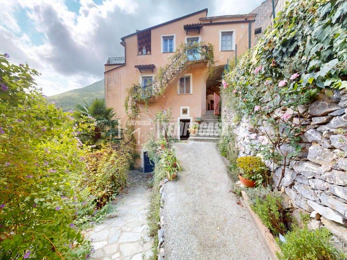 Appartamento trilocale in vendita in Via Berrioli, Berrioli, Erli