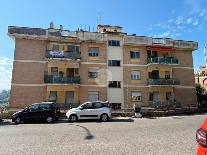 Appartamento trilocale in vendita in Via Porta Sabauda, Centro, Paliano