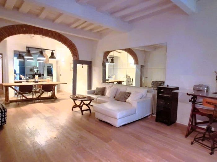 Appartamento quadrilocale in vendita in San Frediano, Firenze