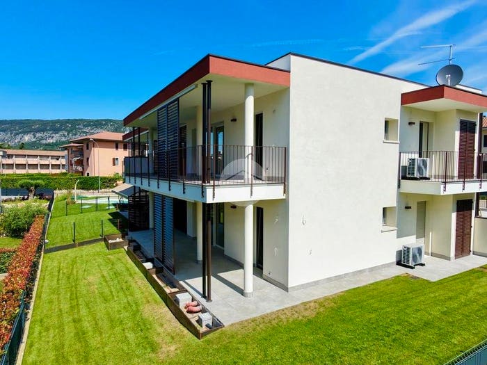 Appartamento trilocale in vendita in Via Don Luigi Sturzo, Garda