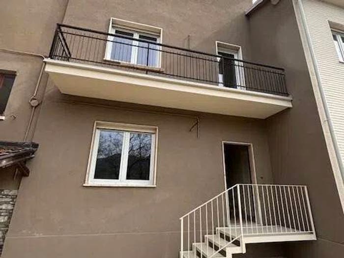 Casa trilocale in vendita in Due Bandiere, Travo