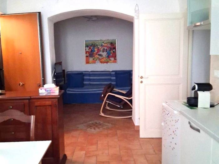 Appartamento trilocale in vendita in Centro Storico Sant'Ampelio, Bordighera