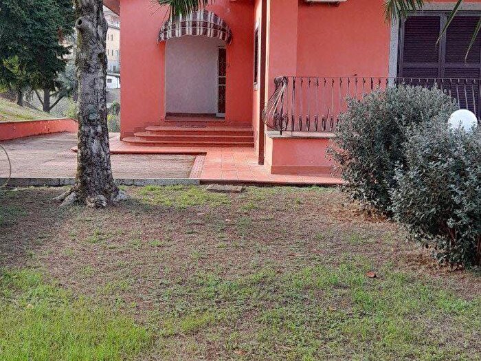Casa con 6 locali in vendita in Via Valle della Storta, La Storta, Roma