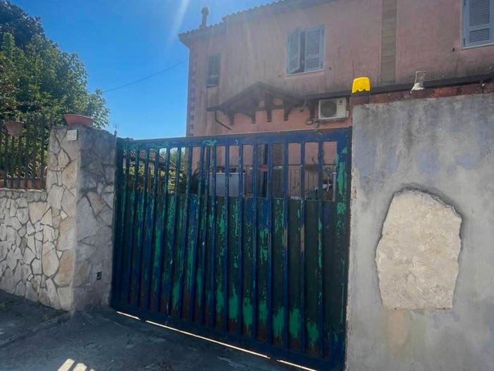 Casa con 6 locali in vendita in Strada Provinciale LicolaPatriaMadonna di Pantano, Asi Ponte Riccio, Giugliano in Campania