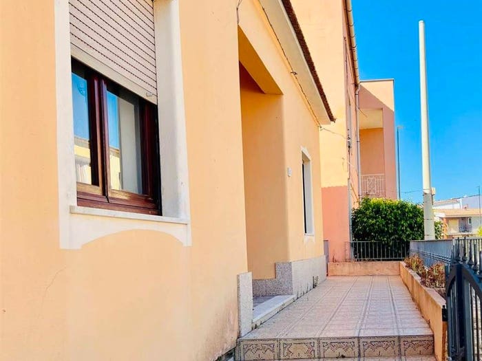 Casa con 6 locali in vendita in San Nicola, Olbia