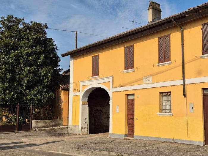 Casa quadrilocale in vendita in Via Luigi Ponti, Centro, San Zenone al Po