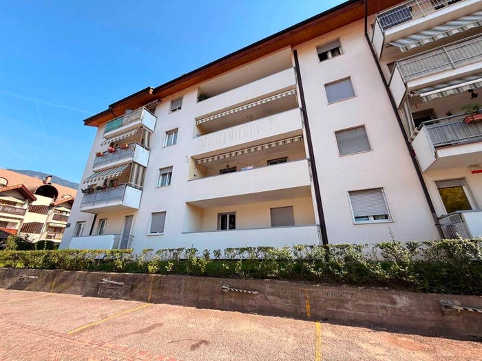 Appartamento trilocale in vendita in Via marconi, Centro, Laives