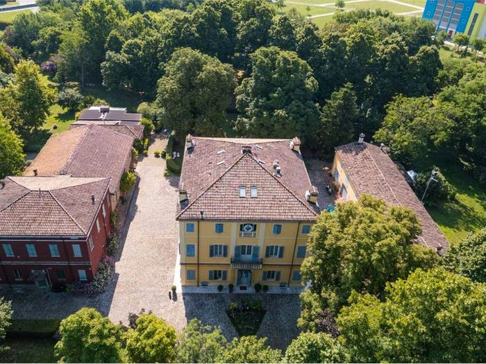 Casa con 6 locali in vendita in Via Settembrini, Baggiovara, Modena