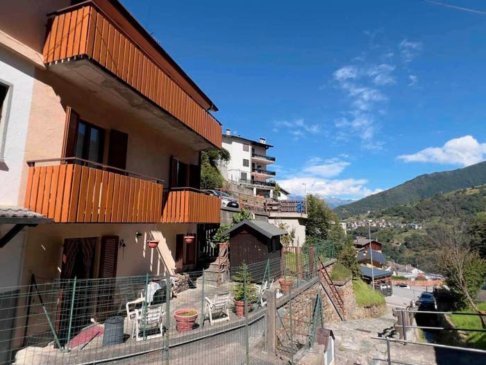Appartamento quadrilocale in vendita in Via Ticc, Rasura