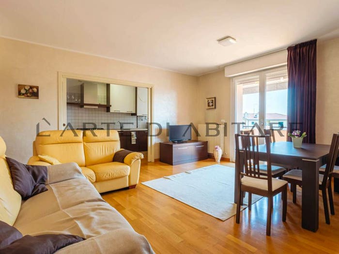 Appartamento con 6 locali in vendita in Via S Pertini, Maserà di Padova