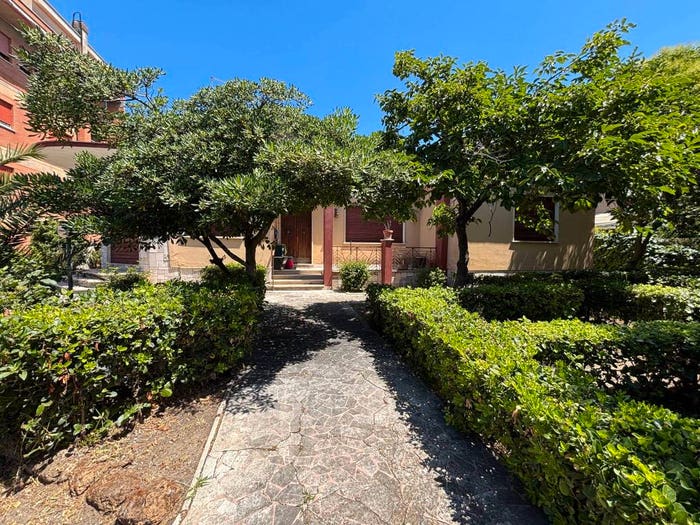 Casa con 5 locali in vendita in Via Taormina, Centro Civico, Ladispoli
