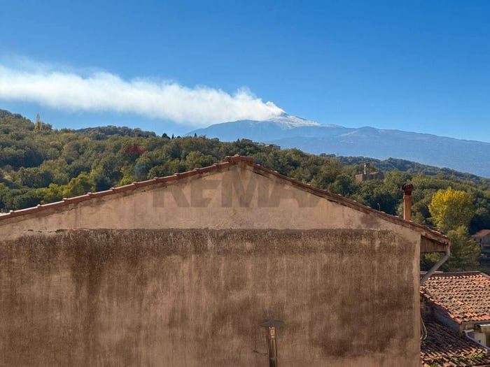Casa quadrilocale in vendita in Via de napoli, Centro, Castiglione di Sicilia