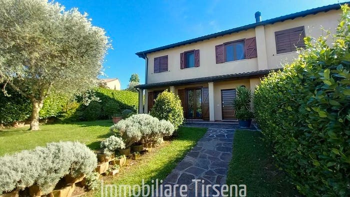 Casa quadrilocale in vendita in Centro, Orvieto