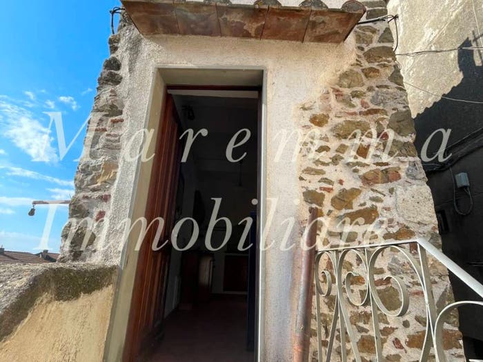 Casa con 5 locali in vendita in Via Settembre, Centro, Manciano