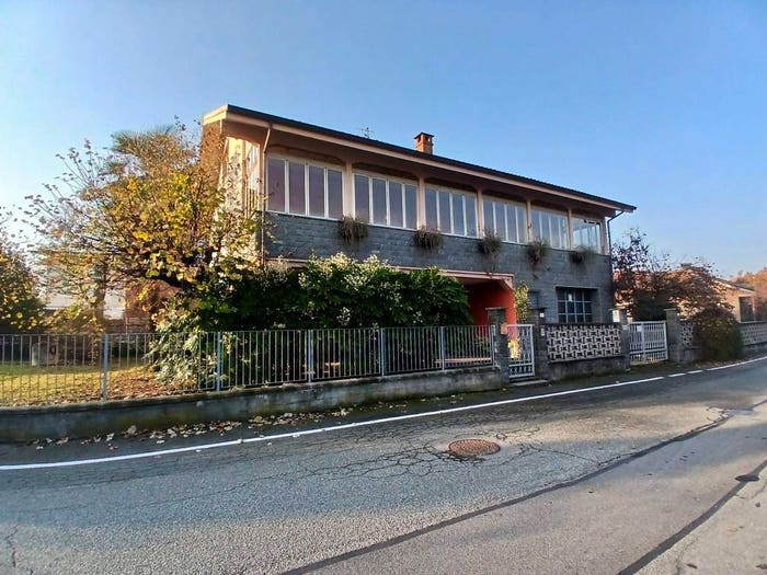 Casa con 6 locali in vendita in Via Pietro Borlo, Cavagnolo
