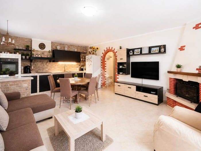 Appartamento con 5 locali in vendita in Via Tosco Romagnola, Semicentro, Cascina
