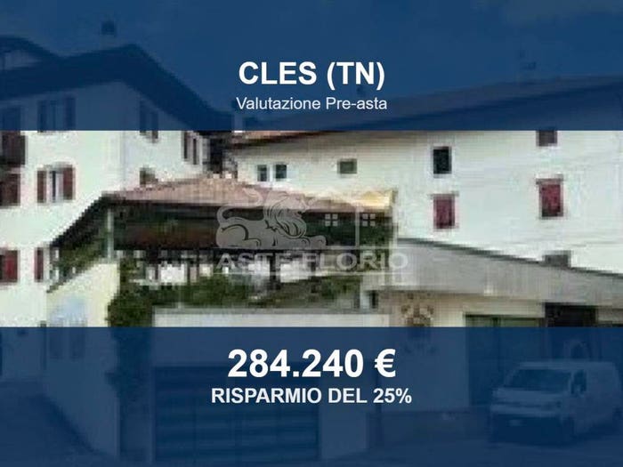 Appartamento quadrilocale in vendita in Via Roma, Centro, Cles