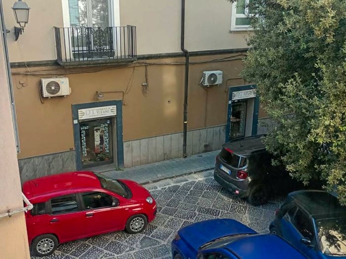 Appartamento con 5 locali in vendita in Via Vittorio Emanuele III, Aversa