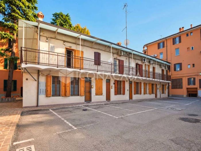 Appartamento trilocale in vendita in Via Emilia Ponente, Borgo Panigale, Bologna