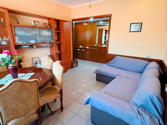 Appartamento trilocale in vendita in Via Vincenzo Monti, Rovello Porro
