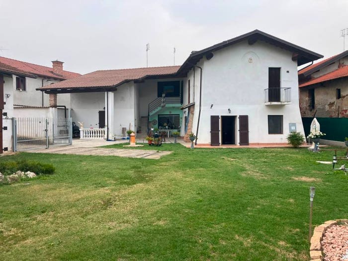 Casa quadrilocale in vendita in Castelletto Stura