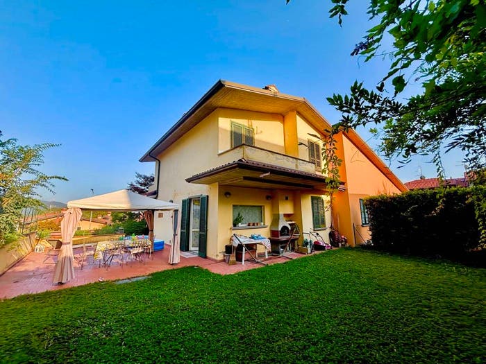 Casa quadrilocale in vendita in Via Caduto Bonetti, Fantecolo, Provaglio d'Iseo