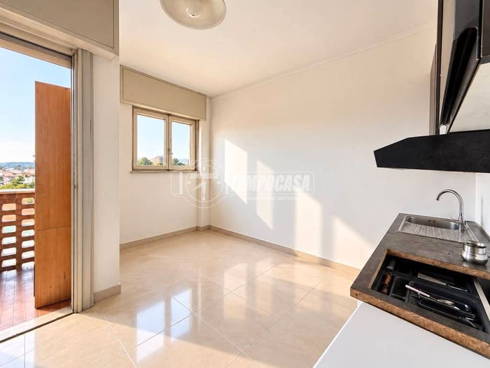 Appartamento trilocale in vendita in Via Pietro Micca, Corso Dante, Asti
